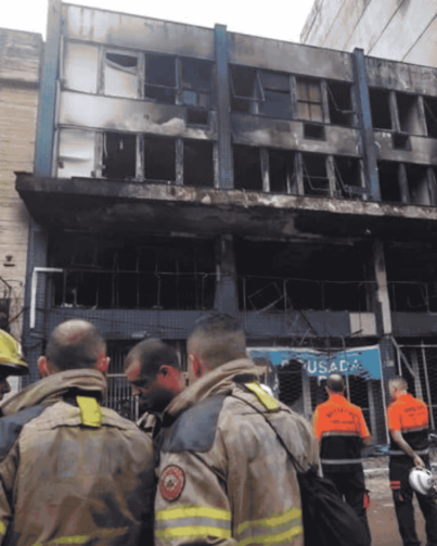 Incêndio em pousada em Porto Alegre
